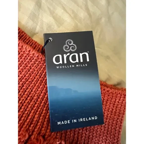 ARAN Woollen Mills merino wool cable knit midi form fit burnt orange skirt NWT